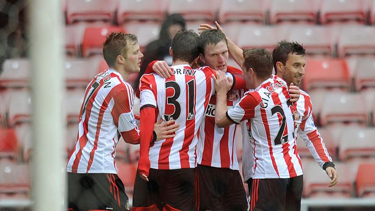 Sunderland celebrate after Craig Gardner's stunning winning goal
