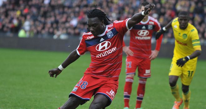 Bafetimbi Gomis strokes home a penalty for Lyon