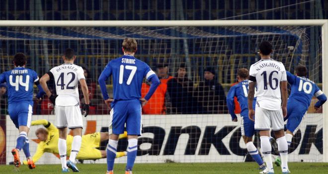 Dnipro scored the only goal from the penalty spot