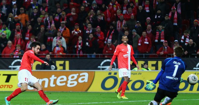 Yunus Malli fires Mainz into the lead