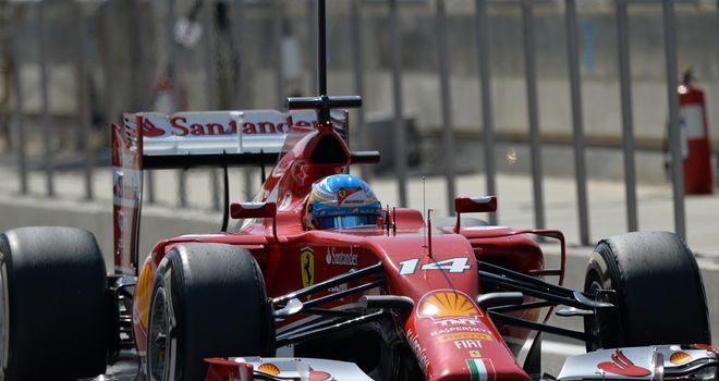 Fernando Alonso in action in Bahrain