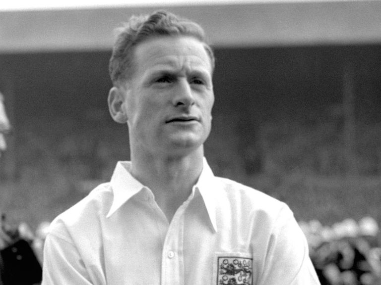 Tributes pouring in to the late Sir Tom Finney