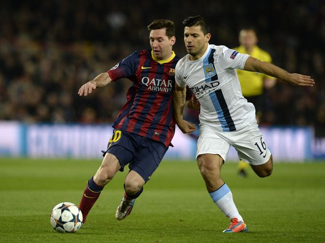 Lionel Messi and Sergio Aguero tangle