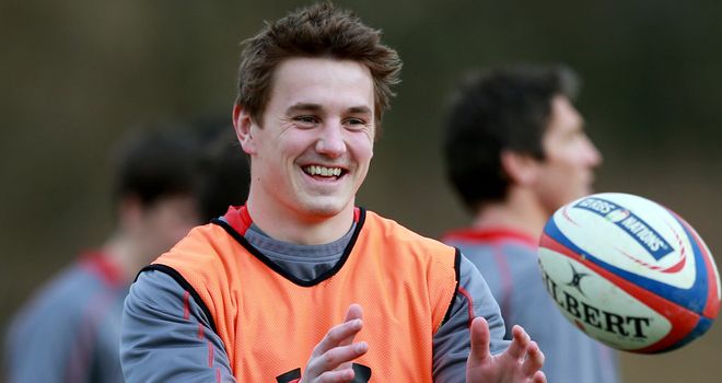 Jonathan Davies: Recovered from torn pectoral muscle