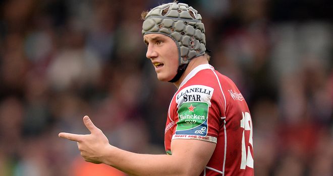 Jonathan Davies: Scarlets centre leaving for Clermont Auvergne
