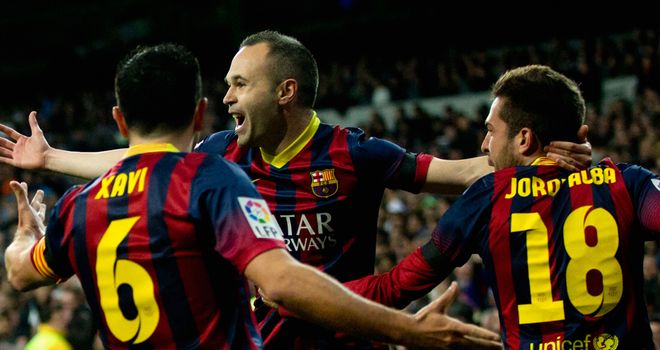 Andres Iniesta (c): Pleased Xavi is staying at Barcelona