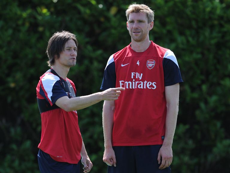 Per Mertesacker and Tomas Rosicky: Staying at Arsenal