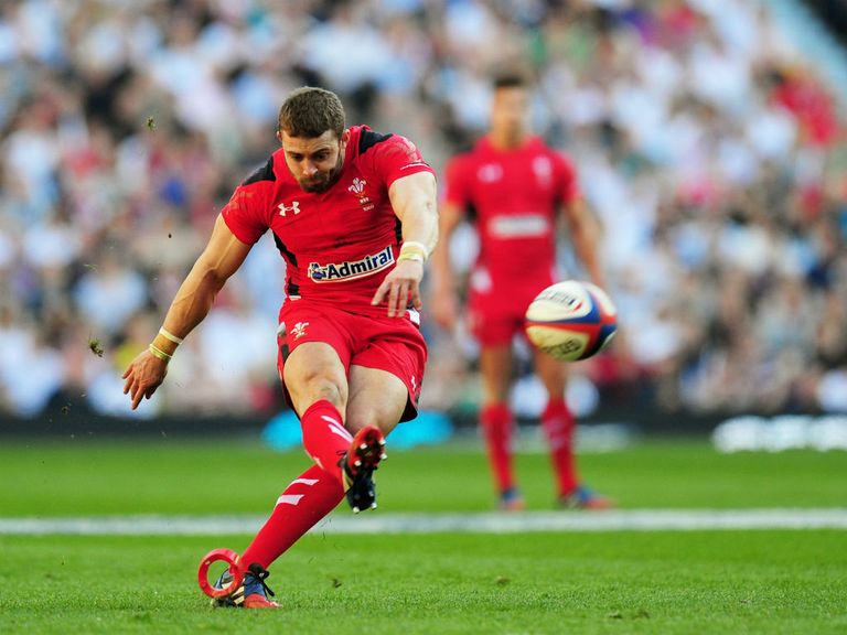 Leigh Halfpenny: Injury blow for Wales
