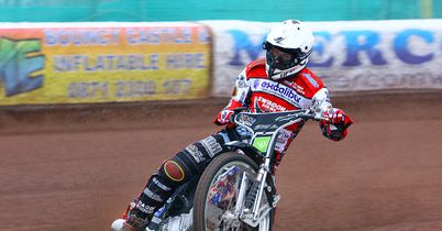 Swindon edge Poole in thriller