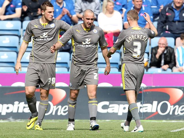 Gary Taylor-Fletcher (c) celebrates scoring against his former club