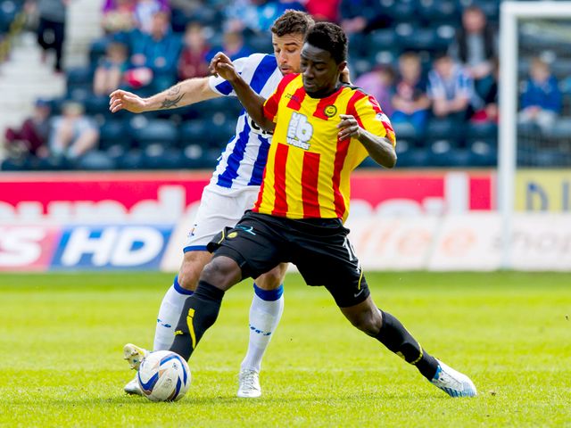 Alexei Eremenko challenges Prince Buaben