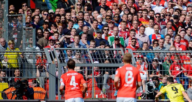 Robert Lewandowski finds the back of the net
