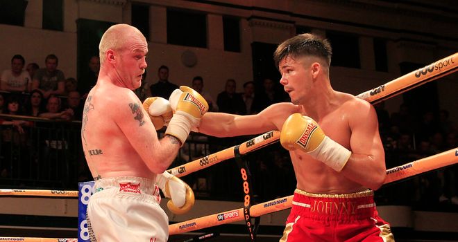 Johnny Coyle (R): Prizefighter champion