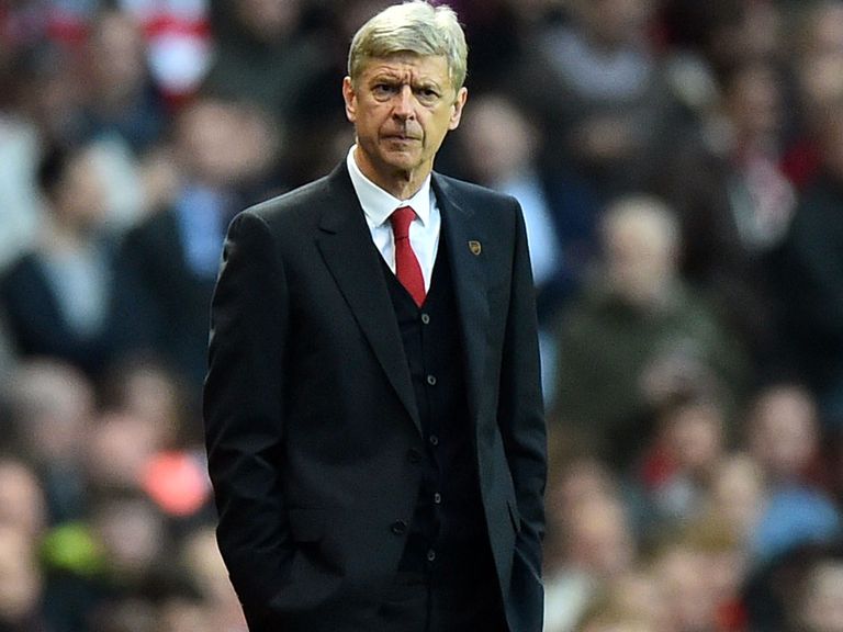 Arsene Wenger: Feels clubs should be severely punished