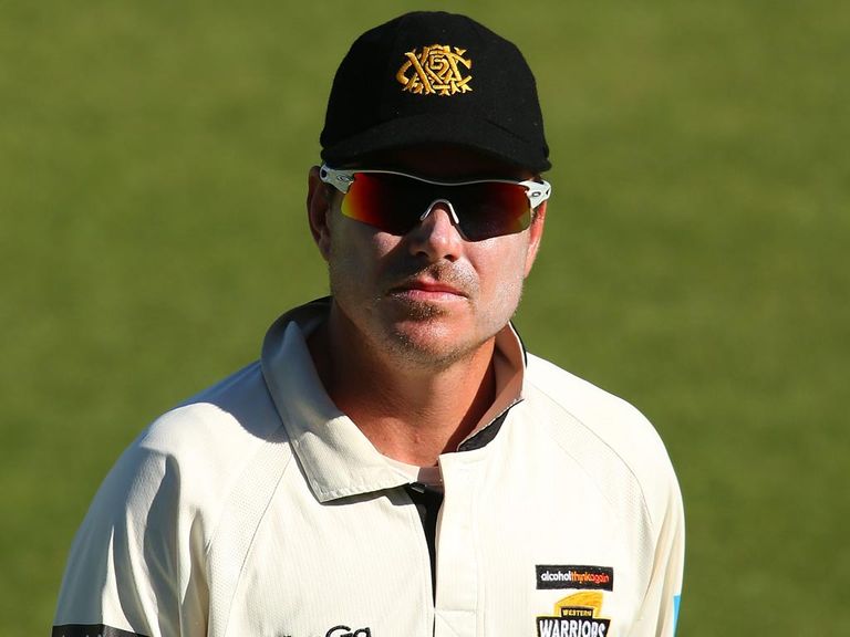 Marcus North: Has signed for Derbyshire