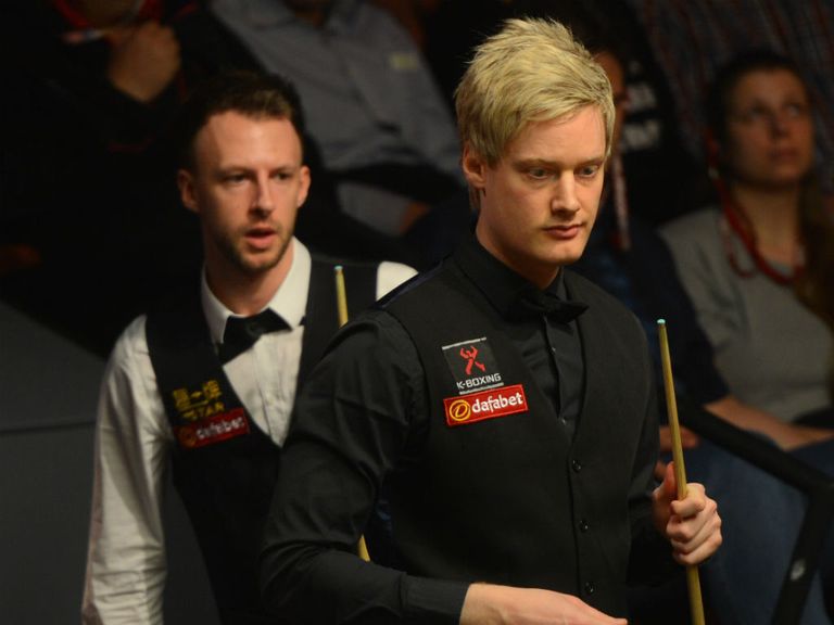 Judd Trump (l): Through to the final against Neil Robertson