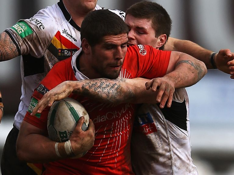 Lee Jewitt: Joins Castleford for the rest of the season