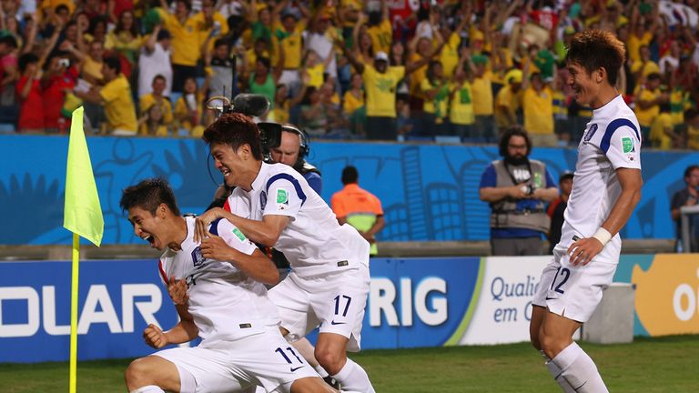 Lee Keun-ho is mobbed after his opener