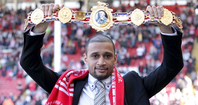 Curtis Woodhouse: Defends British title against Willie Limond