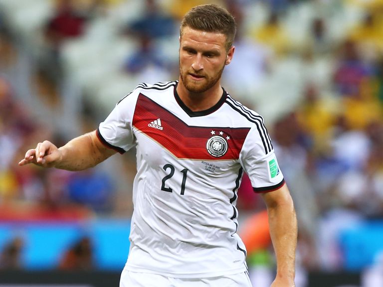 Shkodran Mustafi: Suffered thigh injury against Algeria