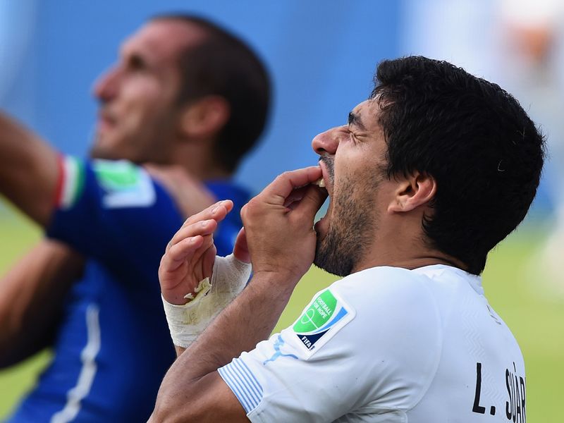 Italy v Uruguay World Cup Luis Suarez Giorgio 3163348