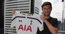 Spurs and Swans confirm deals