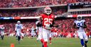 Charles signs Chiefs deal
