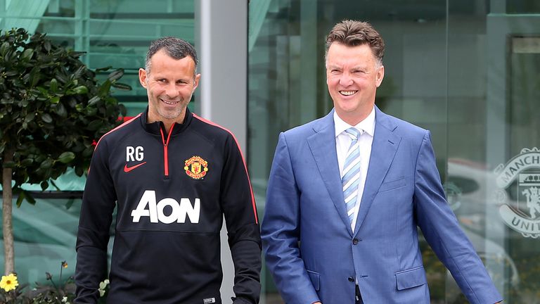 Ryan Giggs: Assistant says Louis van Gaal has an aura