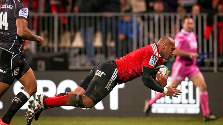 Nemani Nadolo: New deal for prolific Crusaders winger