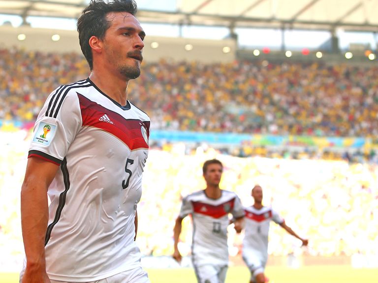 Hummels: Looks to be staying with Borussia Dortmund