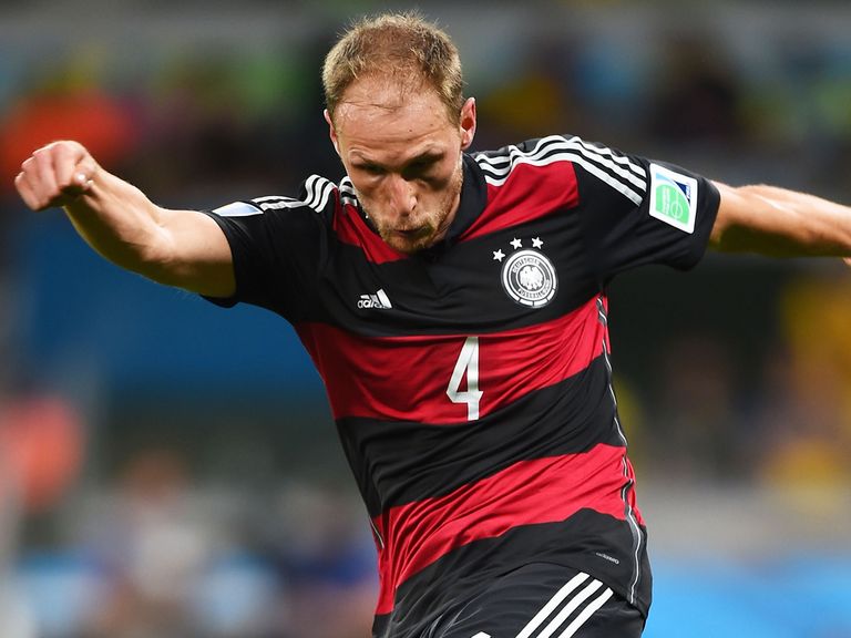 Benedikt Hoewedes: Ready for Lionel Messi