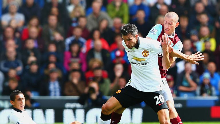 David Jones: Burnley midfielder put Manchester United under pressure