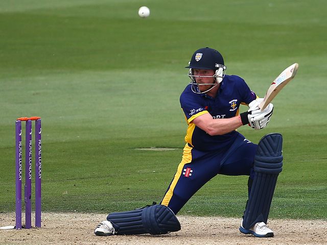 Durham's Paul Collingwood guided his side to victory