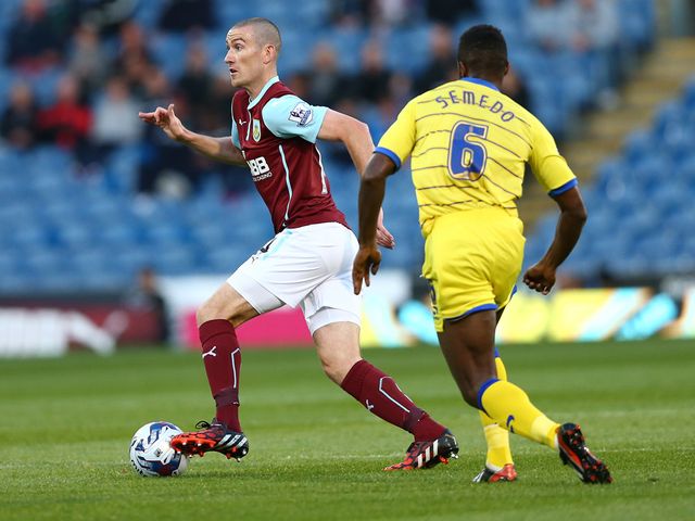 David Jones of Burnley in action with Jose Semedo of Sheffield Wednesday