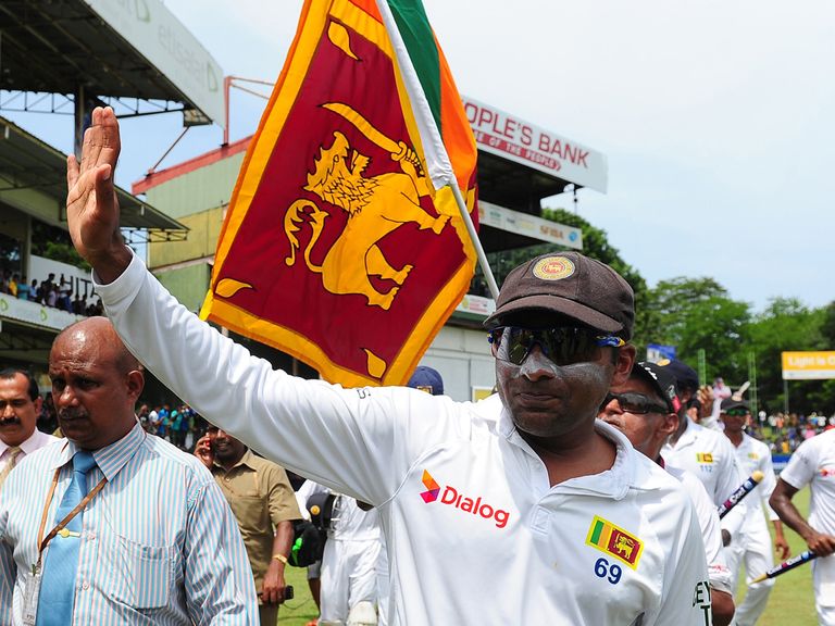 Mahela Jayawardene says his farewells in Colombo