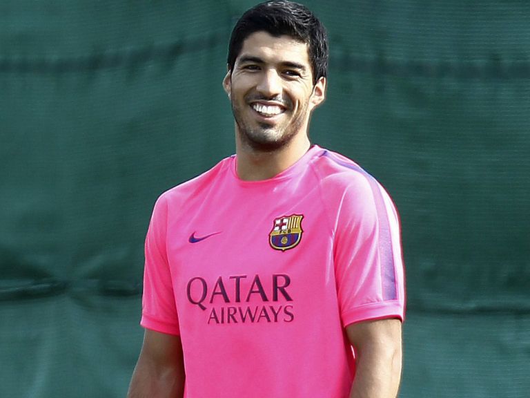 Suarez: Will play in a friendly on Monday night