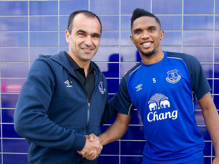 Everton's new signing Samuel Eto'o with manager Roberto Martinez