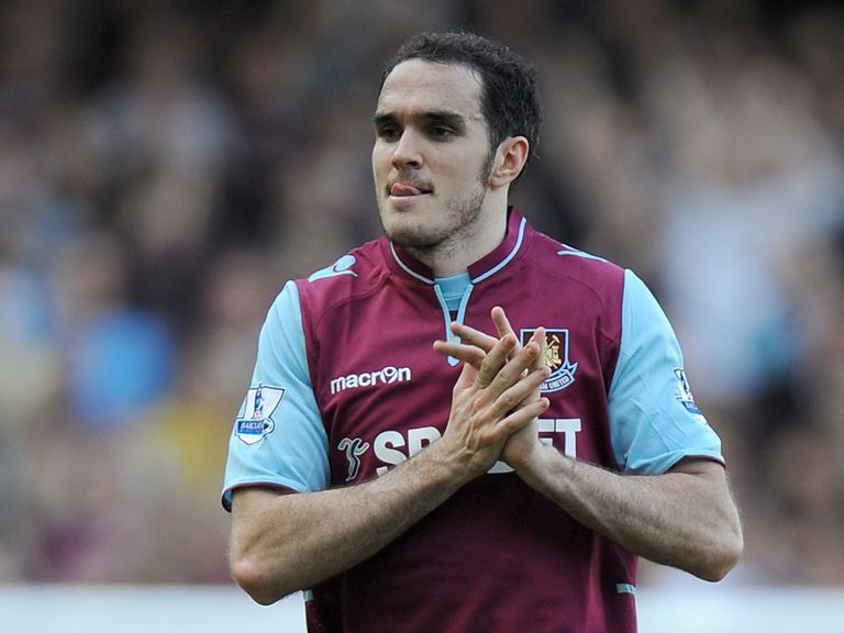 Joey O'Brien: Out of the Ireland squad with a knee injury