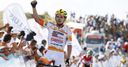 Diaz closes in on San Luis win