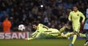 Mourinho: Messi won't move