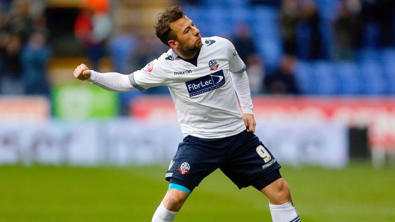 Adam Le Fondre: Equaliser for Bolton