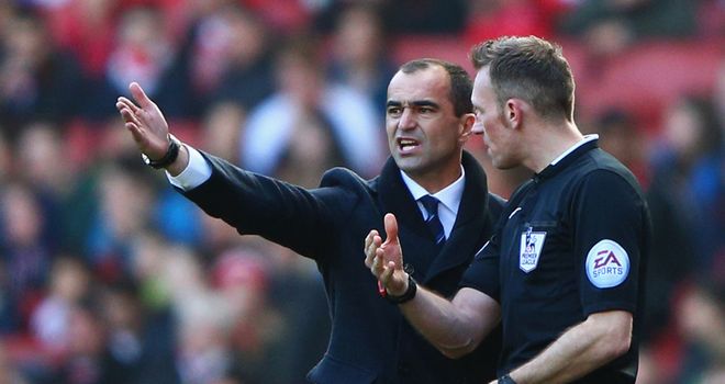 Roberto Martinez: Argues with linesman