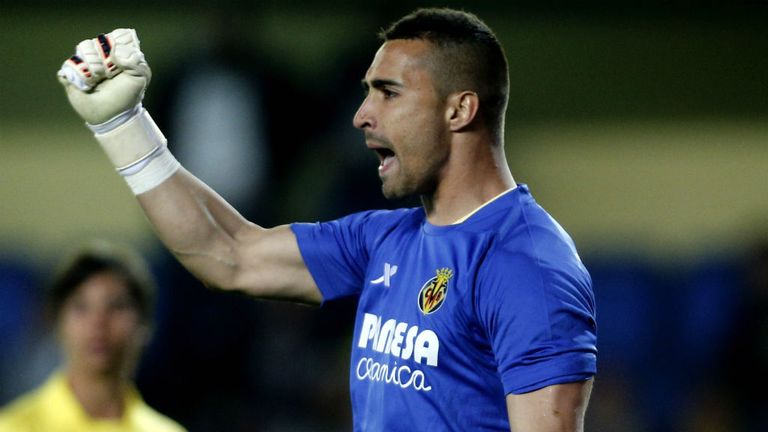 Villarreal's goalkeeper Sergio Asenjo saved two penalties against Getafe