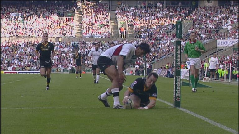 Rob Howley steals the 2004 final from the grasp of Toulouse
