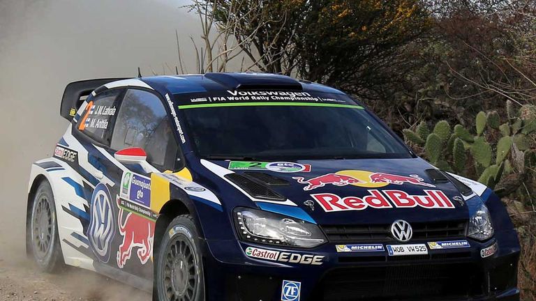 Jari-Matti Latvala; Narrow leader in Portugal