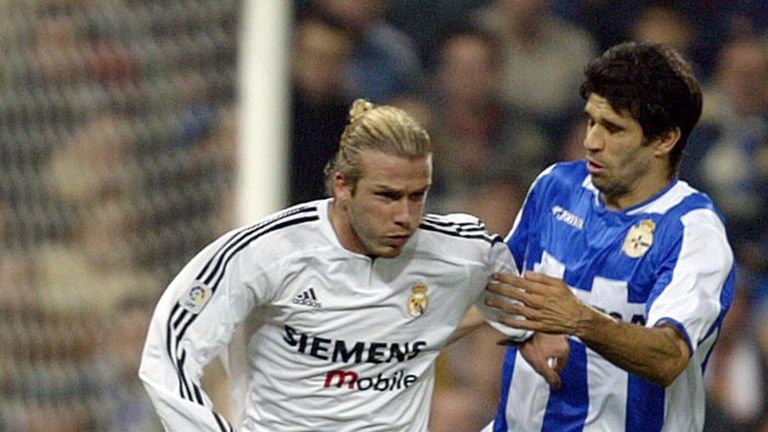 Valeron in action against David Beckham and Real Madrid in 2003