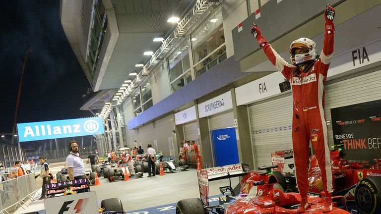 [2 DE 10] GRAN PREMIO DE SINGAPUR, MARINA BAY Vettel-sebastian-f1_3353690