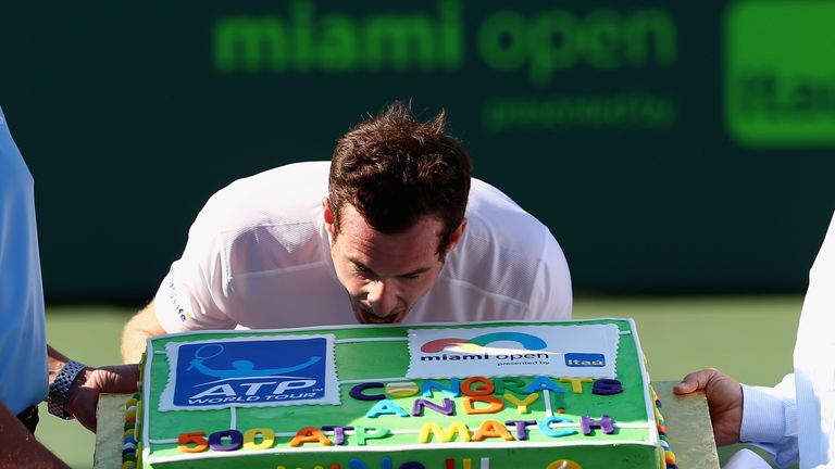 Murray celebrates his 500th ATP Tour victory against Kevin Anderson in Miami