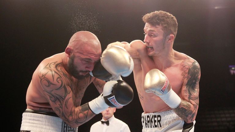 Zach Parker (R) signed with Sauerland Promotions last year