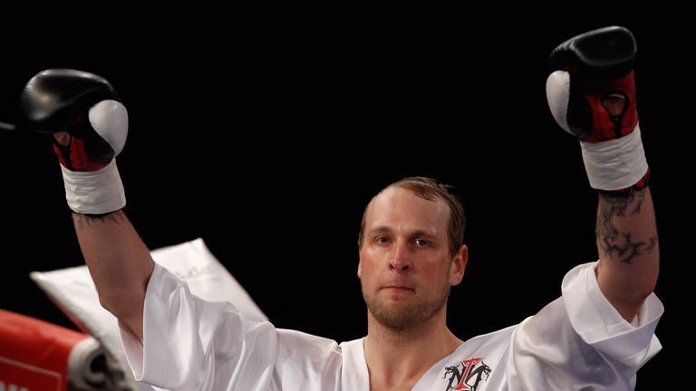 Robert Helenius is said to be considering vacating his title